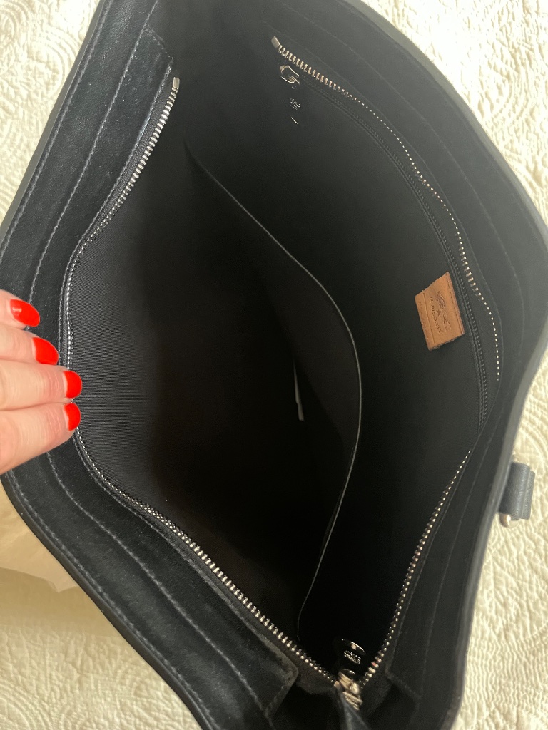 Il Bisonte Black Leather Tote — image 8 of 8